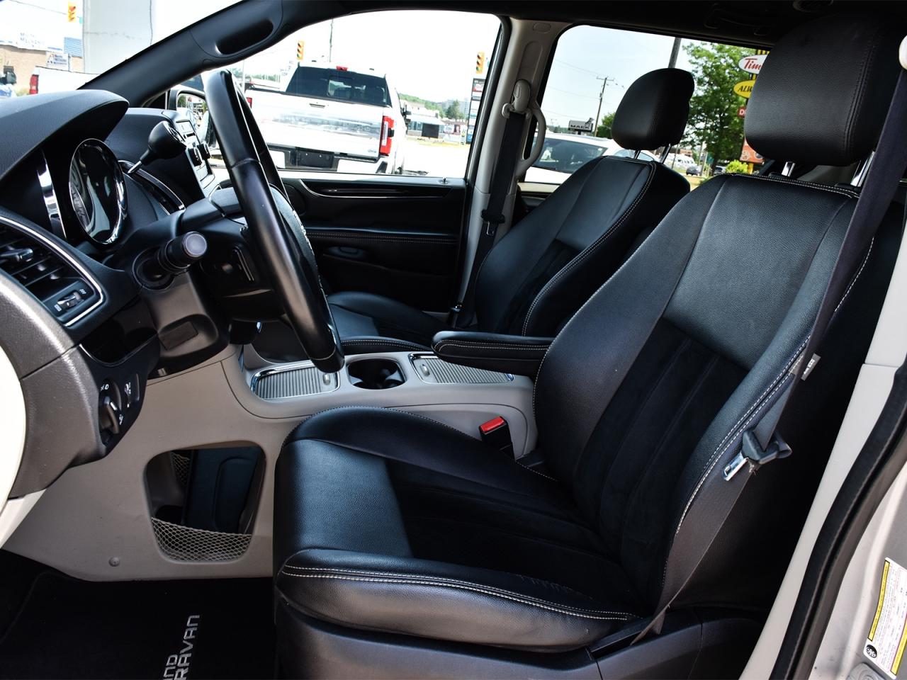 2016 Dodge Grand Caravan SXT Premium Plus ~Power Seat ~Rear Air ~Stow 'N Go Photo