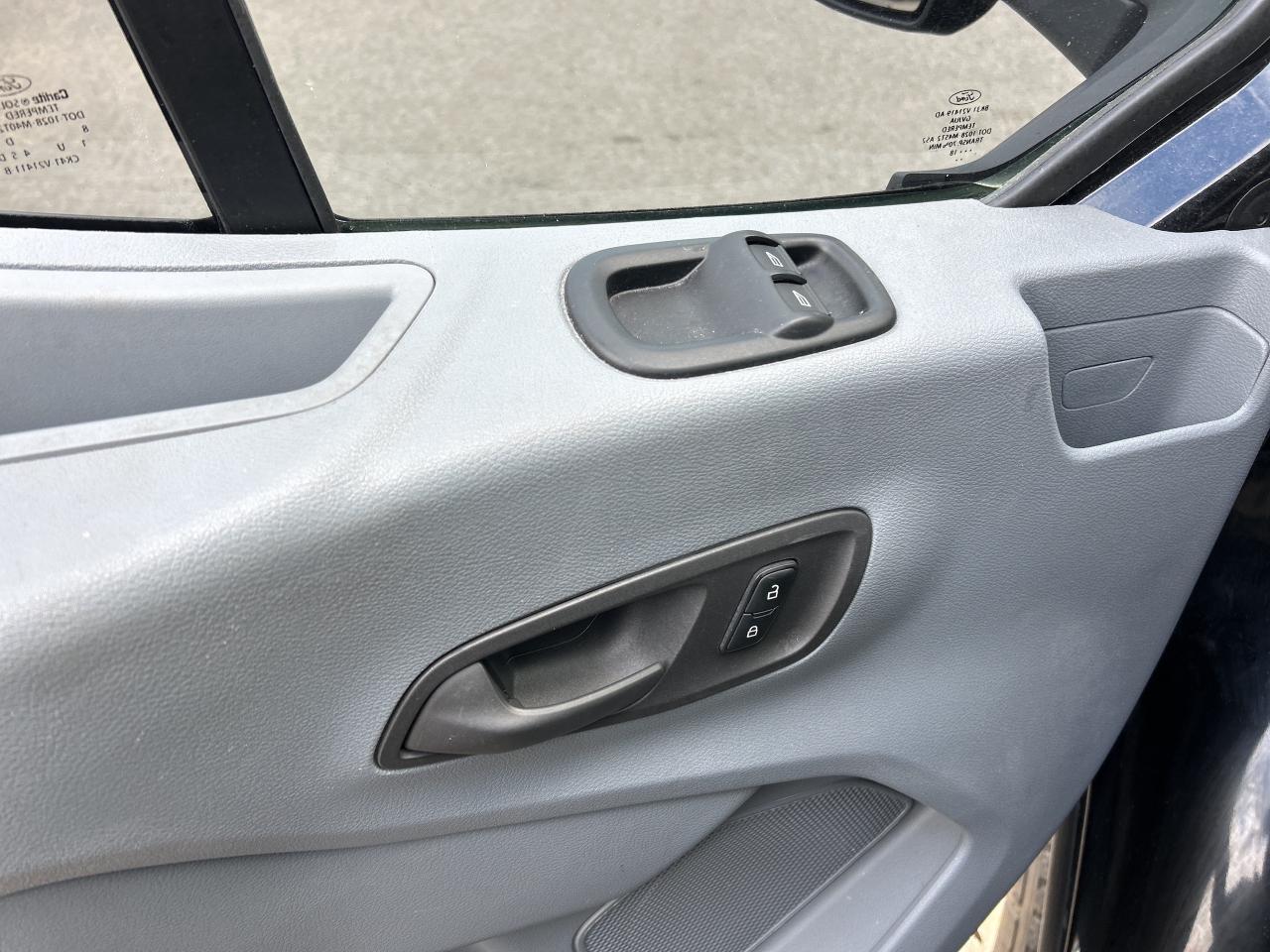 2018 Ford Transit Passenger Wagon T-350 HEAVY DUTY, ECOBOOST, CLEAN CARFAX, 11 PASS! Photo