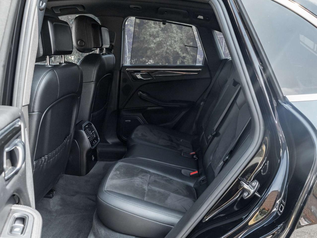 2017 Porsche Macan S -Prem Pkg Plus-Chrono-340HP-Pano-Bose-PASM-Htd Steer-Htd Seats-Dealer Serviced Photo