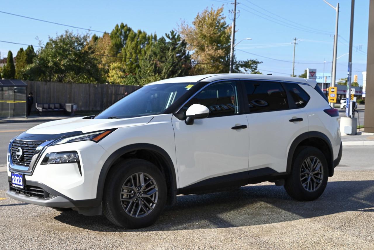 2023 Nissan Rogue S PKG, LOW KILO, NO ACCIDENTS, FULLY SERVICED Photo