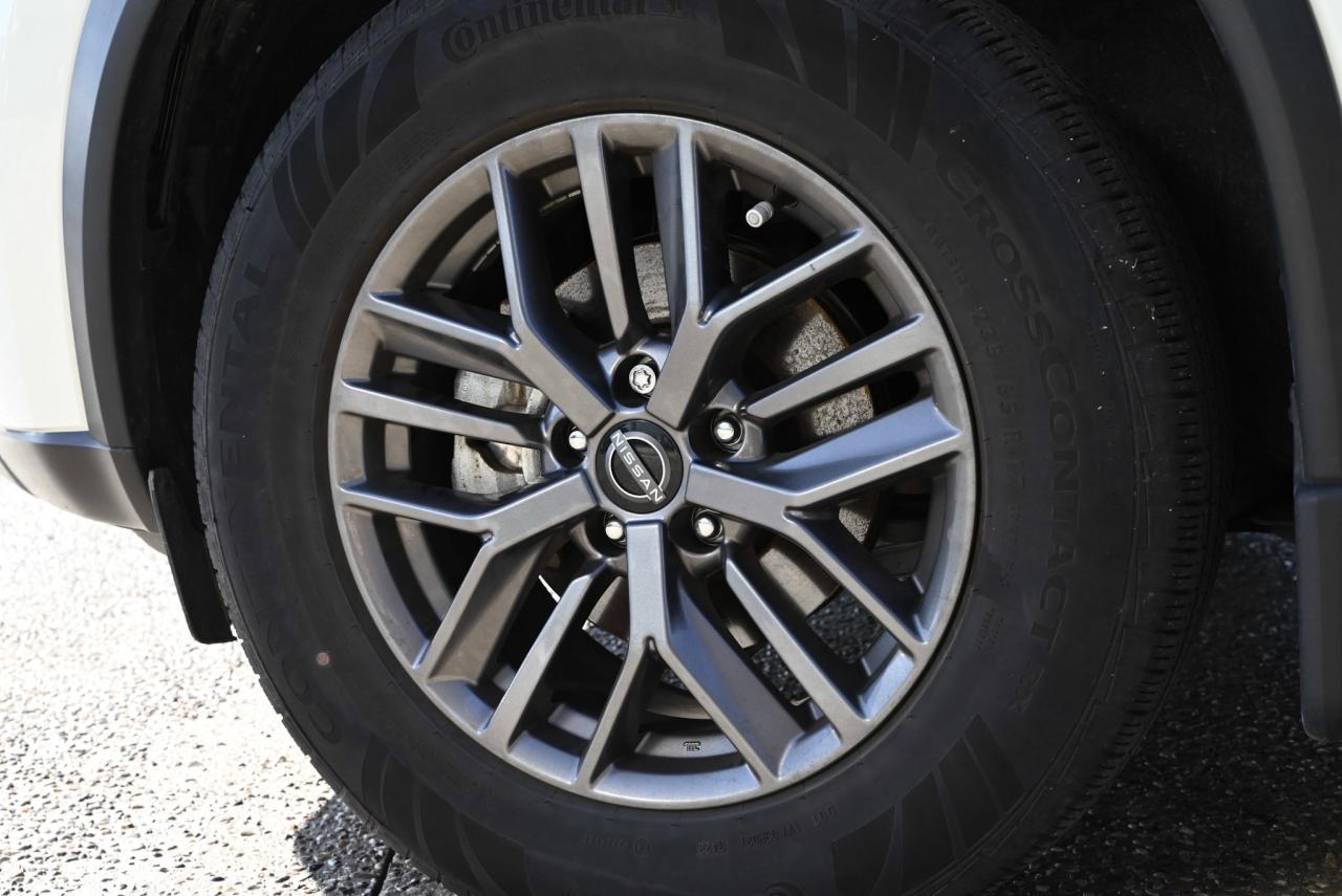 2023 Nissan Rogue S PKG, LOW KILO, NO ACCIDENTS, FULLY SERVICED Photo