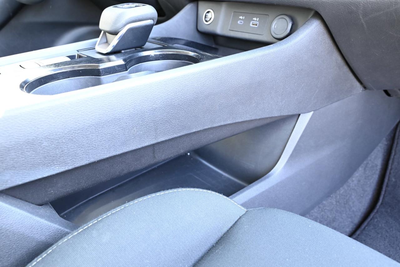 2023 Nissan Rogue S PKG, LOW KILO, NO ACCIDENTS, FULLY SERVICED Photo