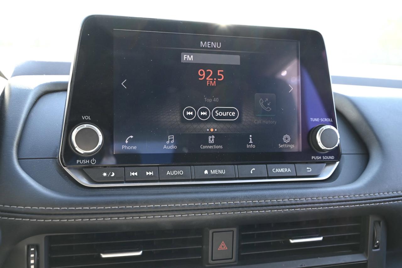 2023 Nissan Rogue S PKG, LOW KILO, NO ACCIDENTS, FULLY SERVICED Photo