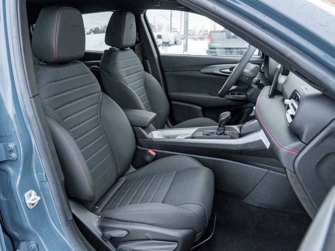 2023 Dodge Hornet GT AWD   No Accident   Low Mileage Photo