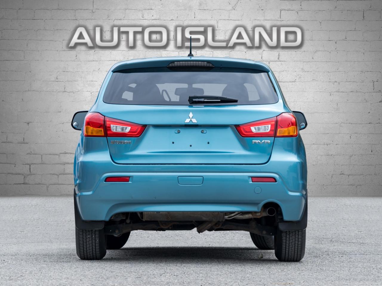 2011 Mitsubishi RVR SE -One Owner-Heated Seats-Bluetooth-Dealer Servic Photo