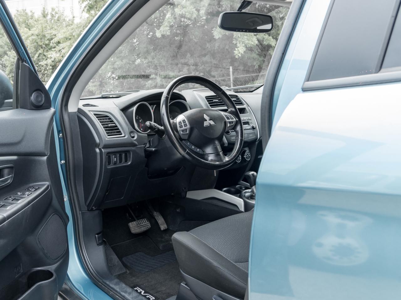 2011 Mitsubishi RVR SE -One Owner-Heated Seats-Bluetooth-Dealer Servic Photo