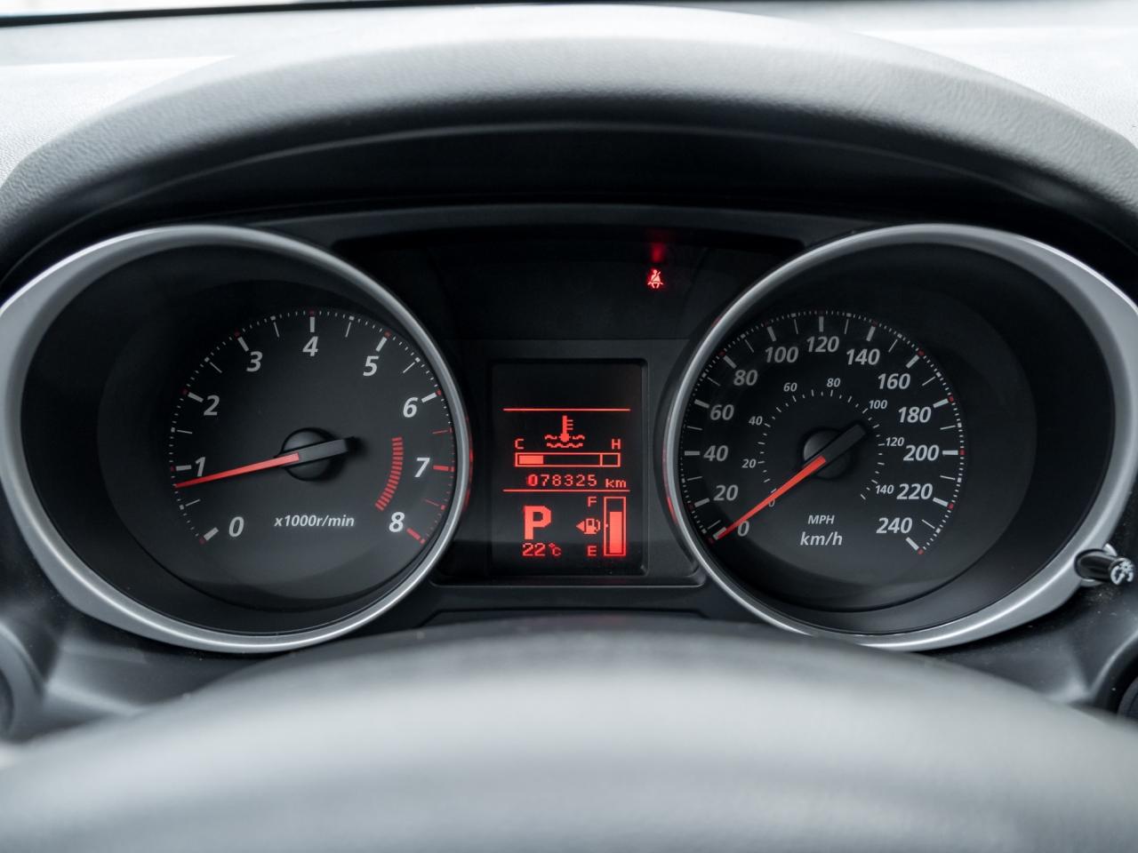 2011 Mitsubishi RVR SE -One Owner-Heated Seats-Bluetooth-Dealer Servic Photo