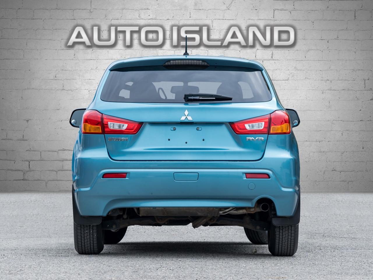 2011 Mitsubishi RVR SE -One Owner-Heated Seats-Bluetooth-Dealer Servic Photo