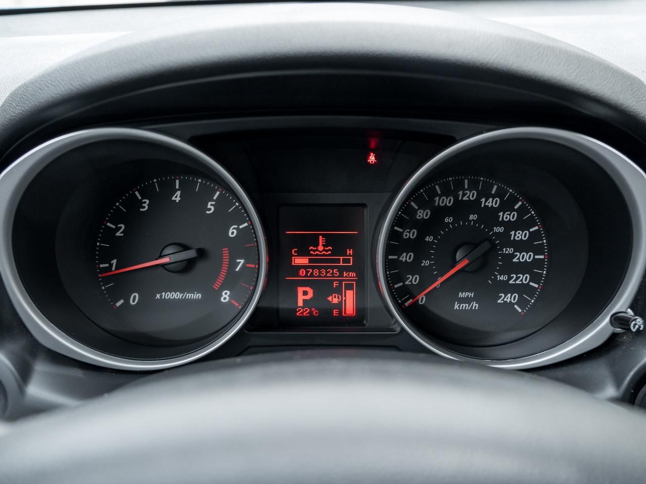 2011 Mitsubishi RVR SE -One Owner-Heated Seats-Bluetooth-Dealer Servic Photo