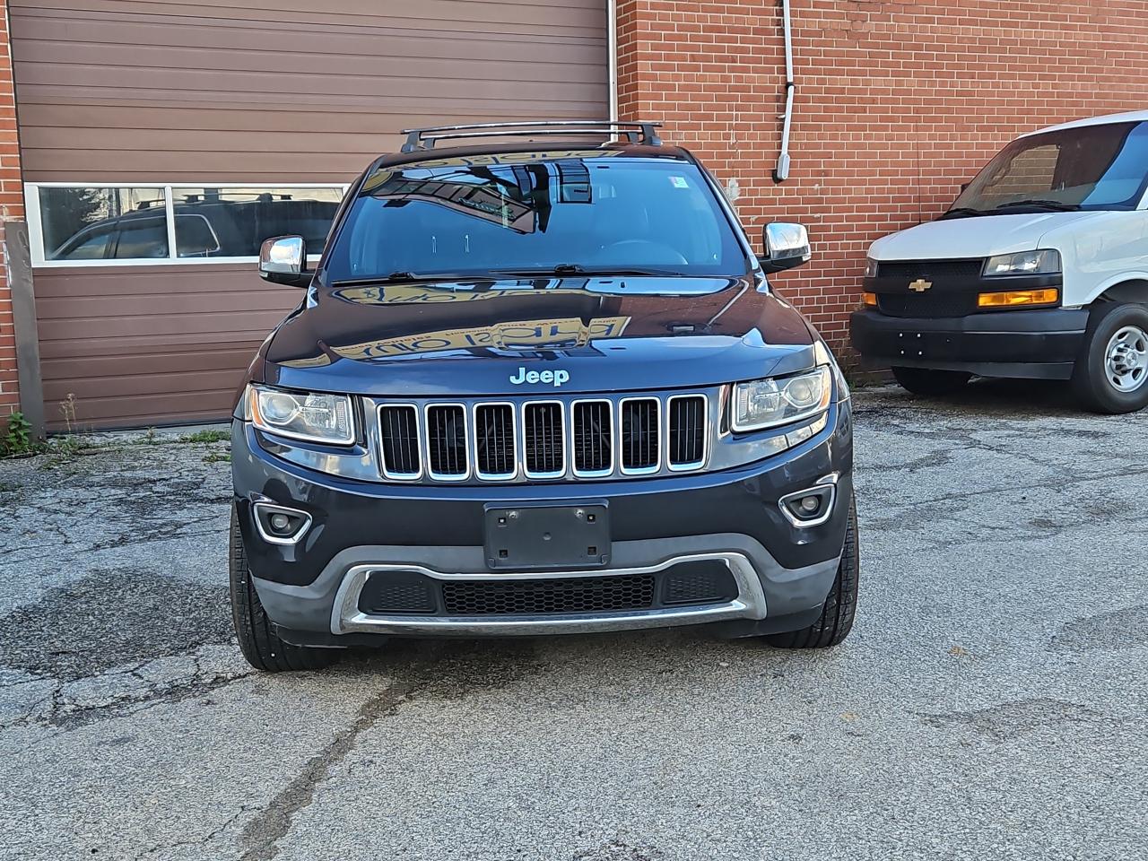 2016 Jeep Grand Cherokee 4WD LIMITED Photo