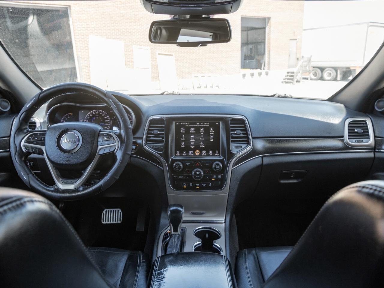 2016 Jeep Grand Cherokee 4WD LIMITED Photo