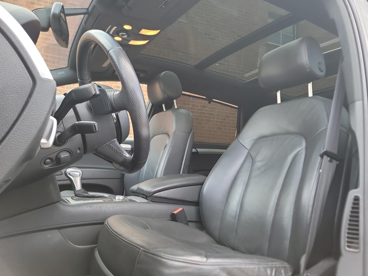 2013 Audi Q7 Quattro 4dr 3.0L Premium !!! Low KMS !!! Photo