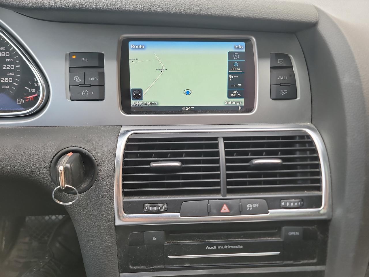 2013 Audi Q7 Quattro 4dr 3.0L Premium !!! Low KMS !!! Photo