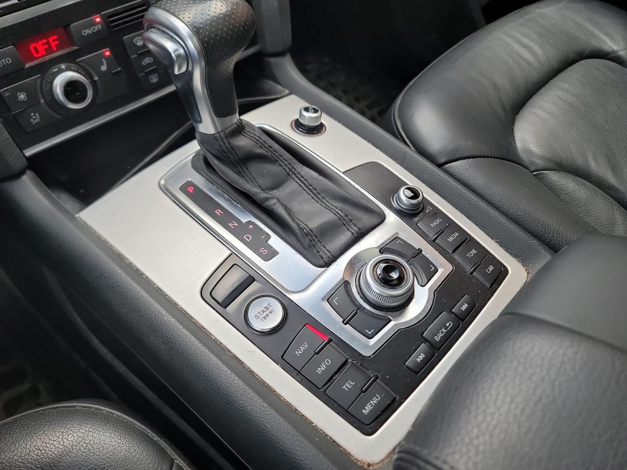 2013 Audi Q7 Quattro 4dr 3.0L Premium !!! Low KMS !!! Photo