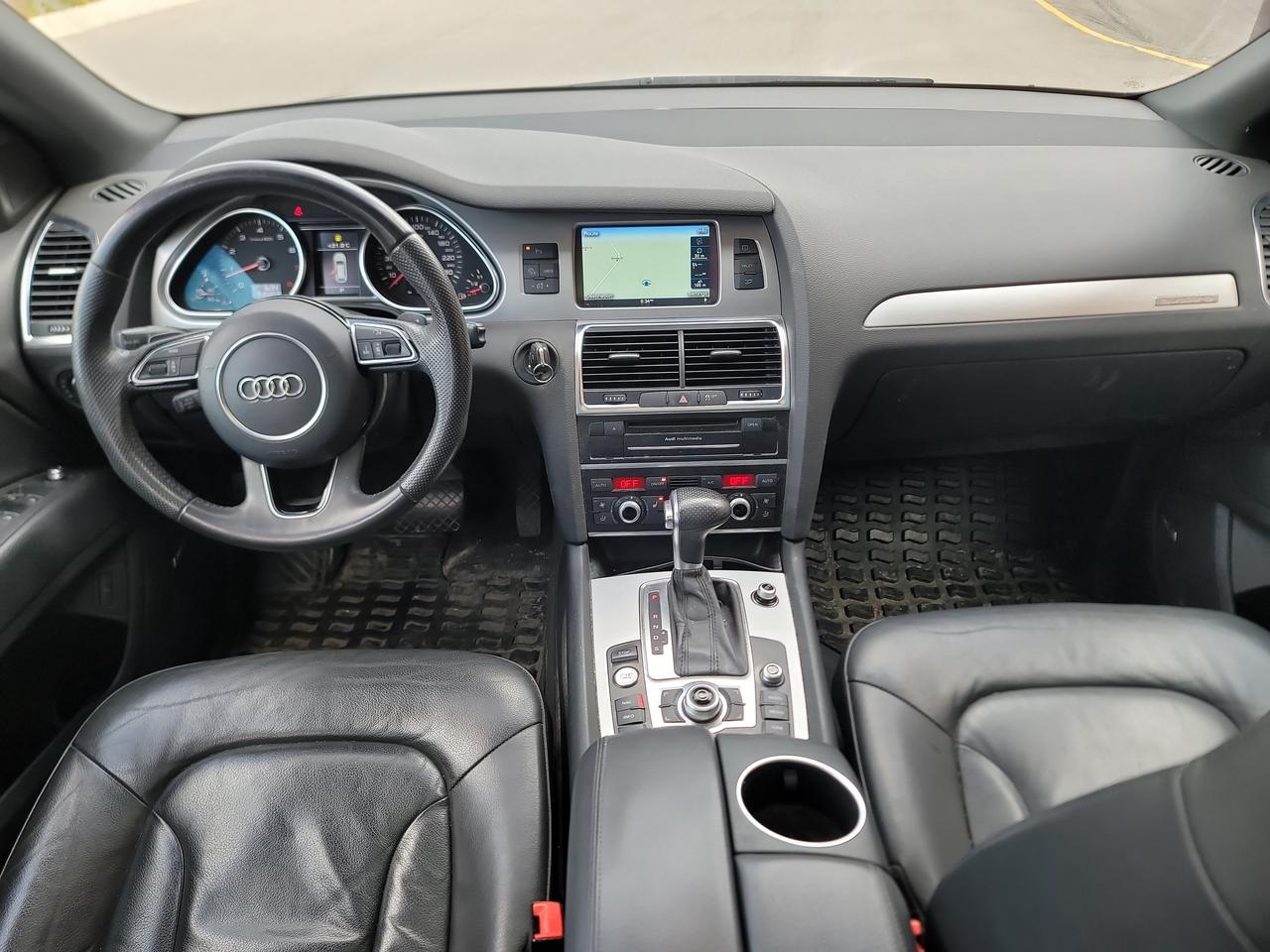 2013 Audi Q7 Quattro 4dr 3.0L Premium !!! Low KMS !!! Photo