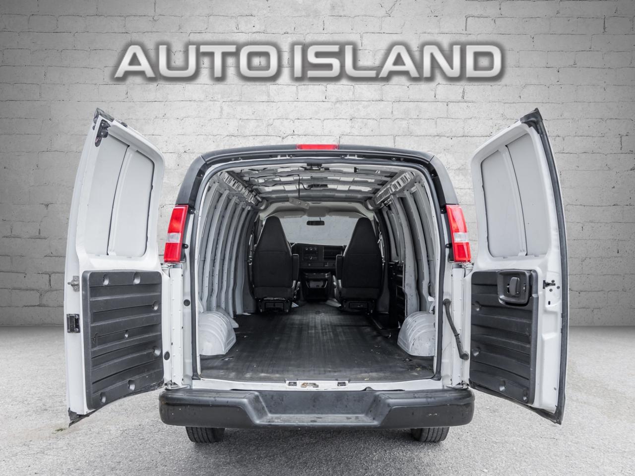 2020 Chevrolet Express RWD 2500 155  !! NO ACCIDENT !! Photo