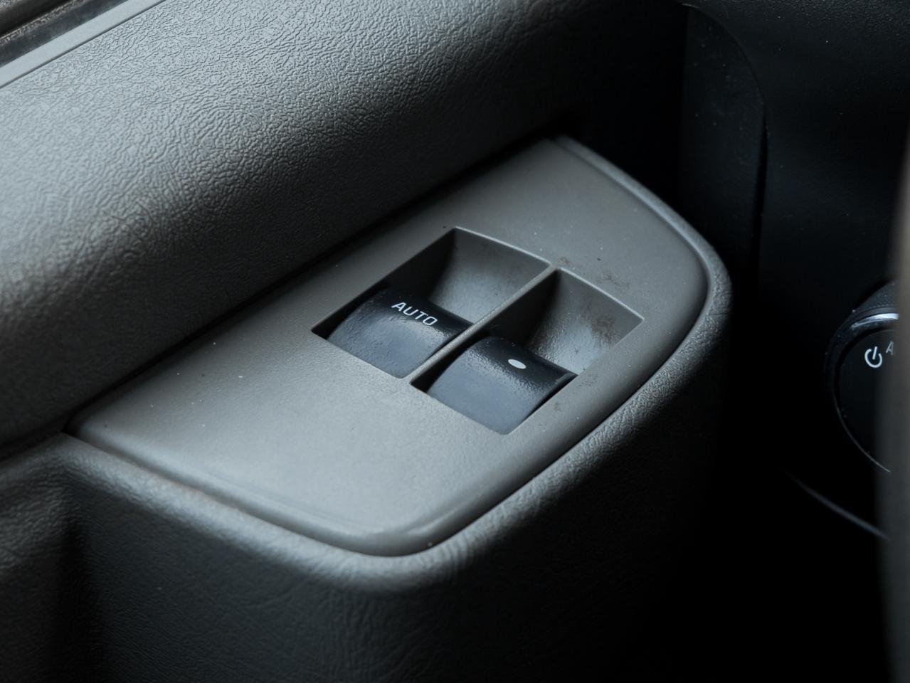 2020 Chevrolet Express RWD 2500 155  !! NO ACCIDENT !! Photo