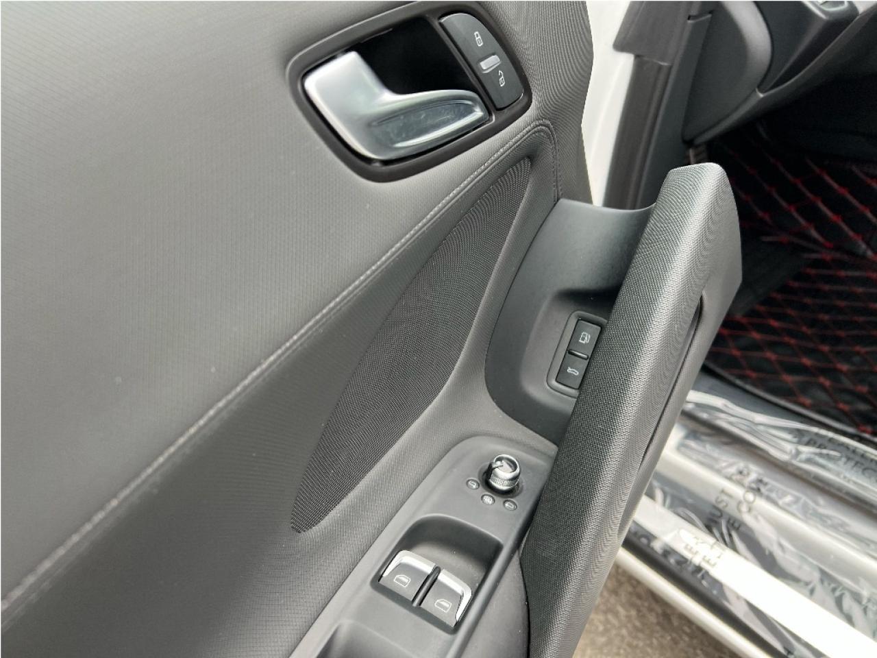 2015 Audi R8 Ultra Rare 6SpeedManual ServiceRecords Photo