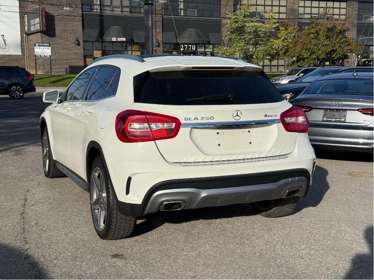 2017 Mercedes-Benz GLA GLA250 AMG Package LOW KMs FullyLoaded CleanCarfax Photo