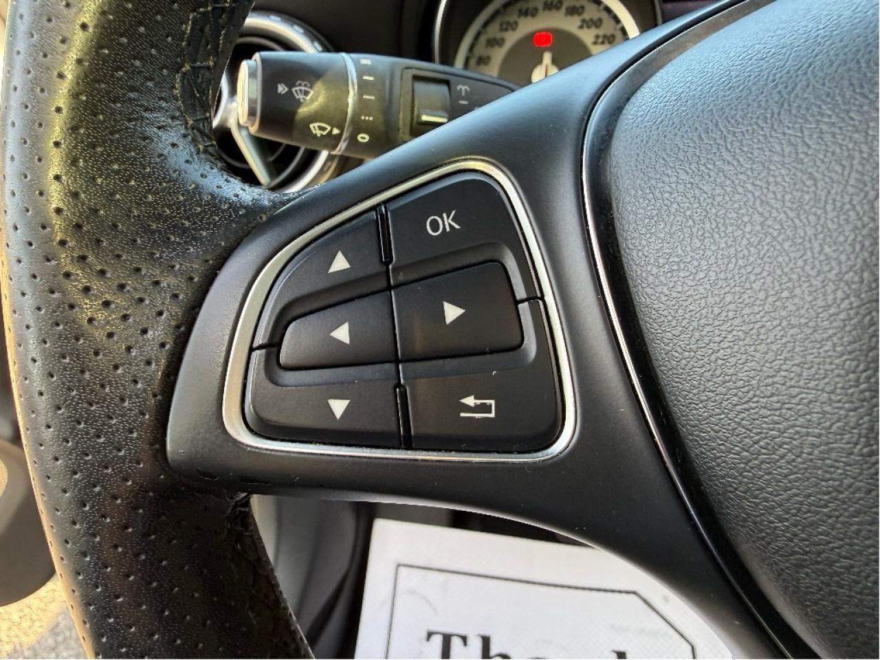 2017 Mercedes-Benz GLA GLA250 AMG Package LOW KMs FullyLoaded CleanCarfax Photo