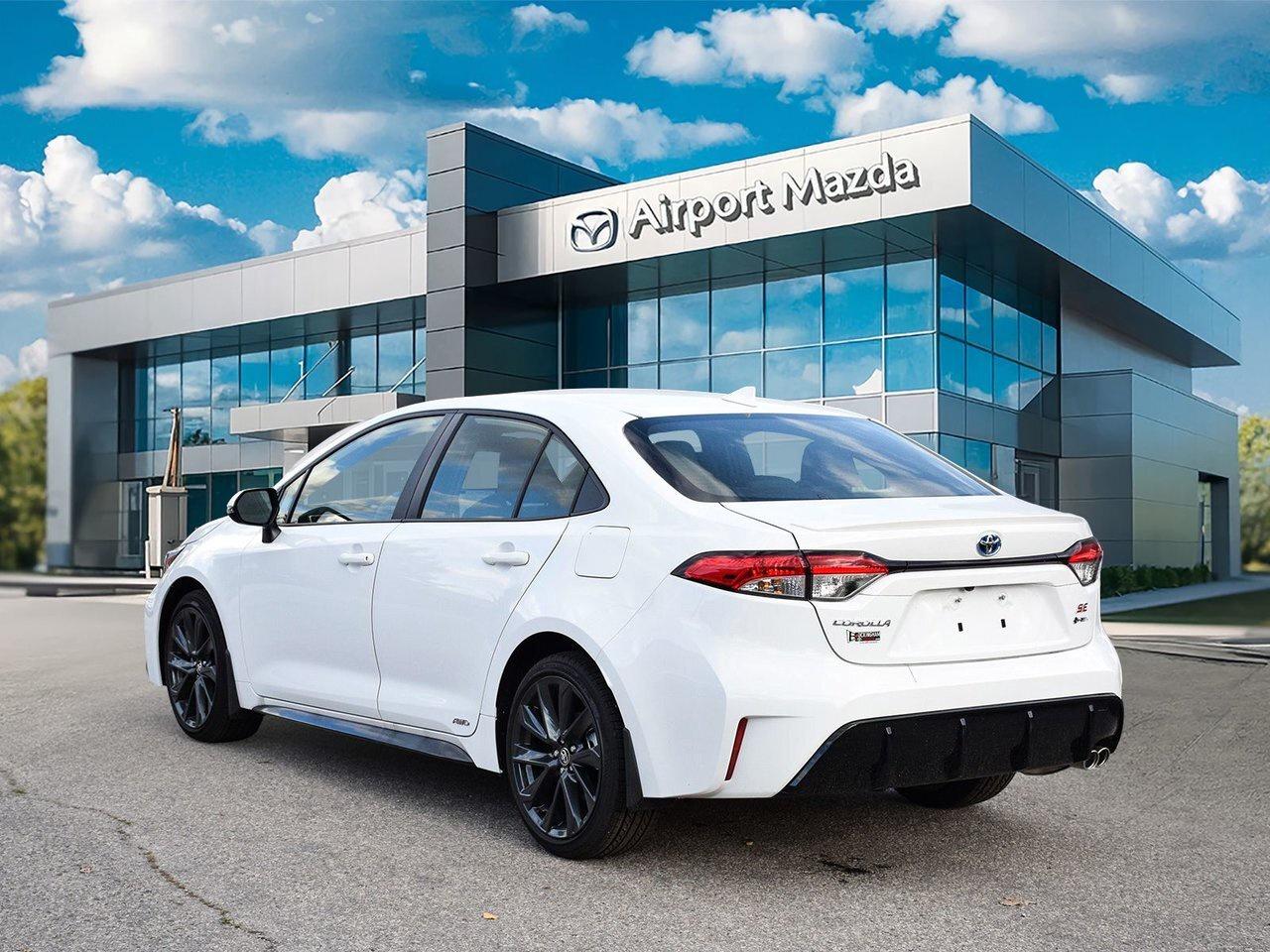 2025 Toyota Corolla Hybrid SE Finance Discount $1500 Applied Photo