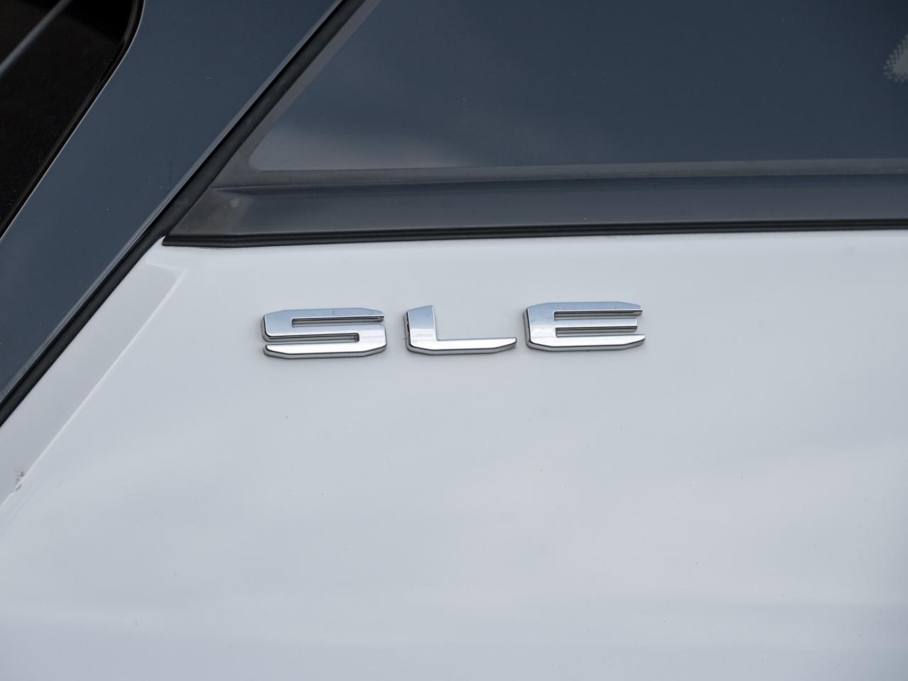 2023 GMC Terrain AWD SLE, Camera, NO ACCIDENT Photo