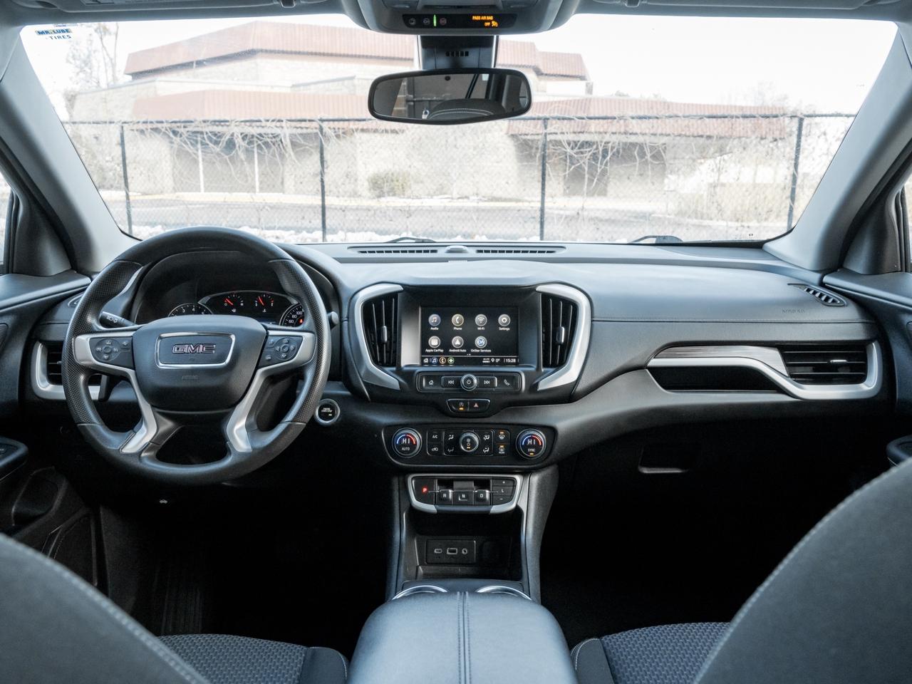 2023 GMC Terrain AWD SLE, Camera, NO ACCIDENT Photo