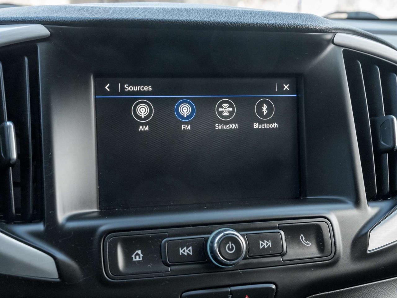 2023 GMC Terrain AWD SLE, Camera, NO ACCIDENT Photo