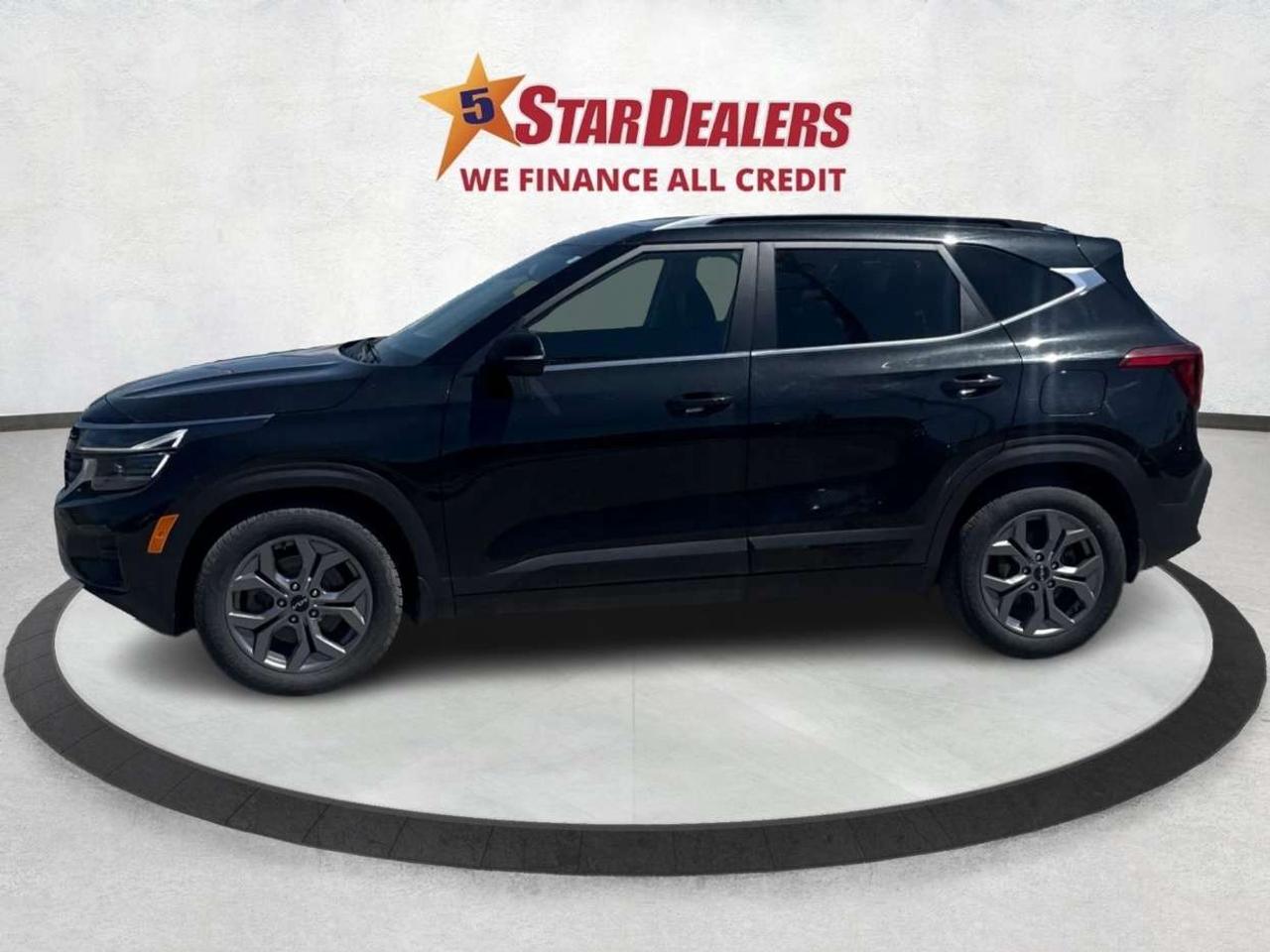 2024 Kia Seltos AWD SUNROOF HEATED SEATS! WE FINANCE ALL CREDIT Photo