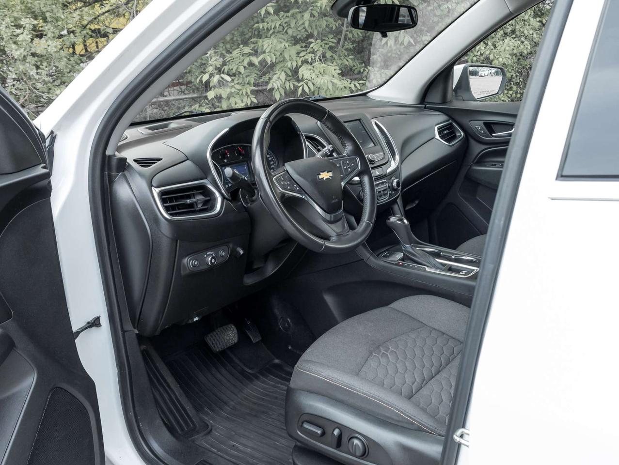 2020 Chevrolet Equinox AWD LT w/2FL -Heated Seats-Carplay-Remote Start-Service Records-Alloys- Photo