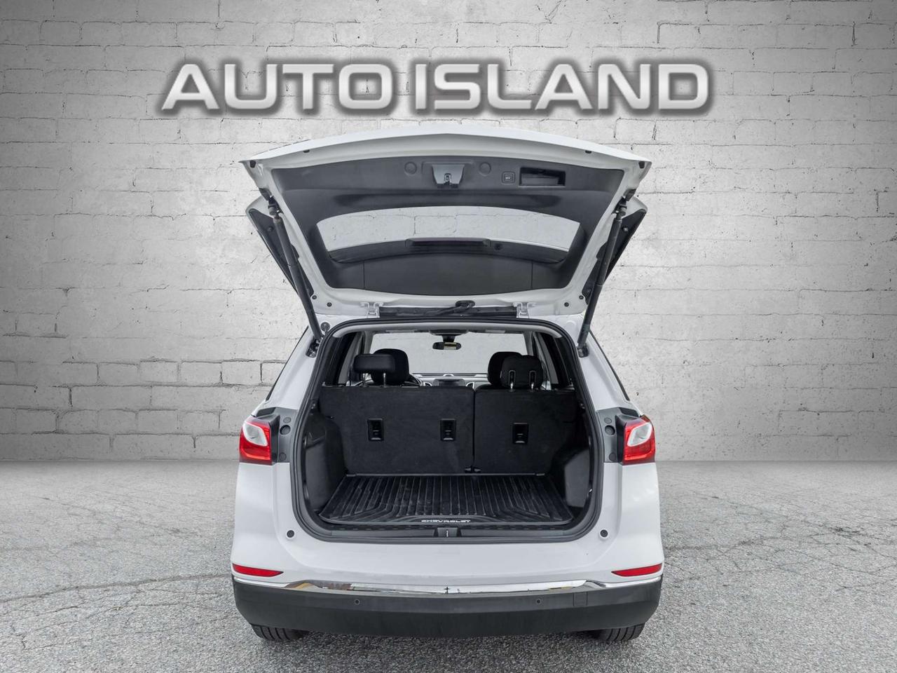 2020 Chevrolet Equinox AWD LT w/2FL -Heated Seats-Carplay-Remote Start-Service Records-Alloys- Photo