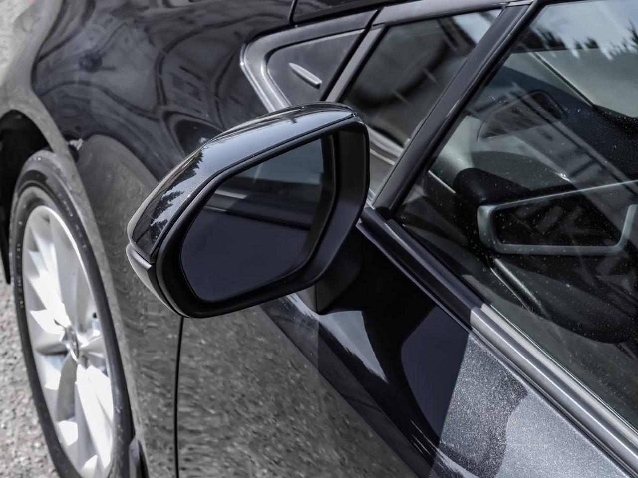 2020 Toyota Corolla LE Upgrade -Sunroof-Alloys-Adaptive Cruise-Push Bu Photo