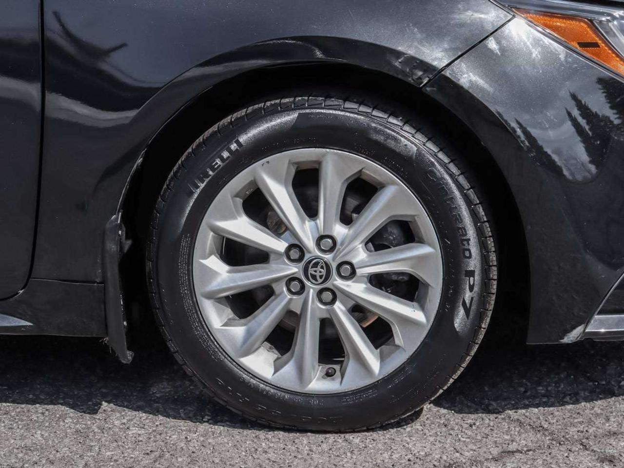 2020 Toyota Corolla LE Upgrade -Sunroof-Alloys-Adaptive Cruise-Push Button Photo