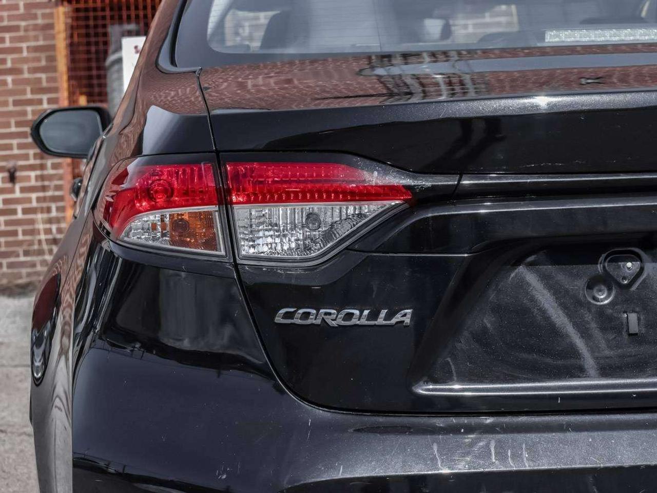 2020 Toyota Corolla LE Upgrade -Sunroof-Alloys-Adaptive Cruise-Push Button Photo