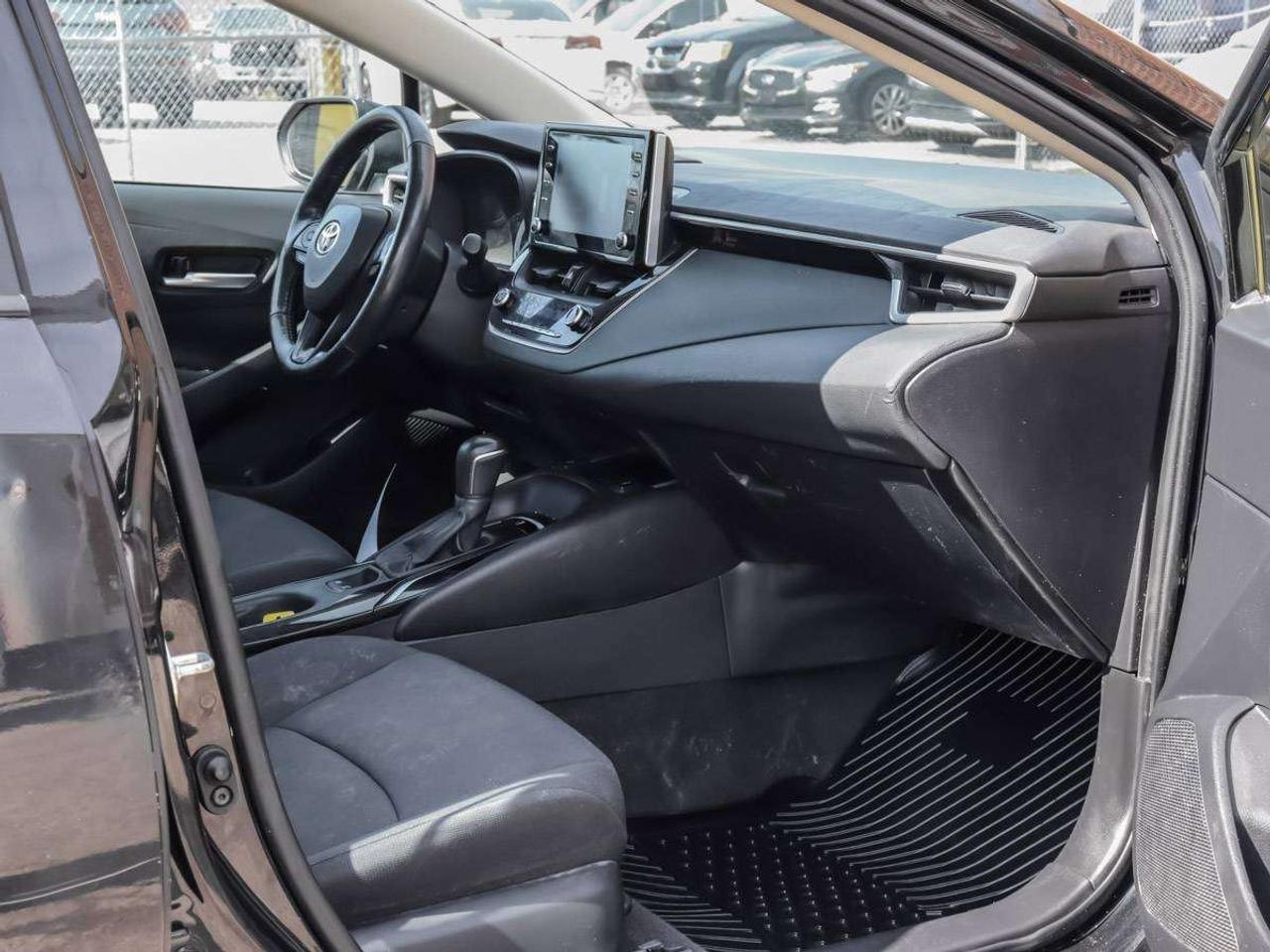2020 Toyota Corolla LE Upgrade -Sunroof-Alloys-Adaptive Cruise-Push Button Photo