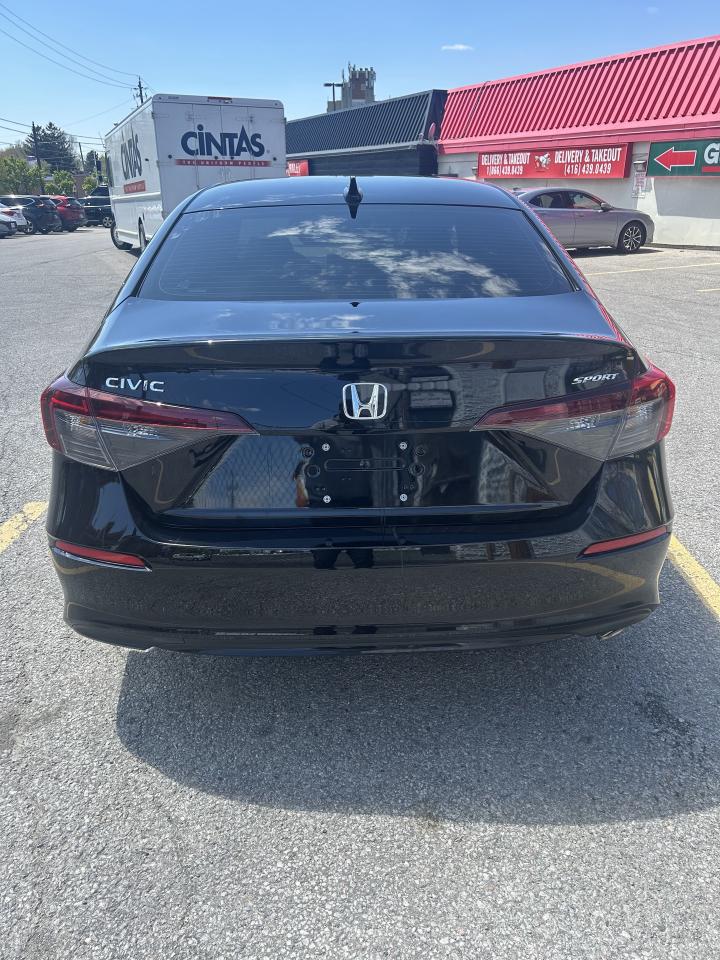 2025 Honda Civic Sedan Sport CVT Photo3