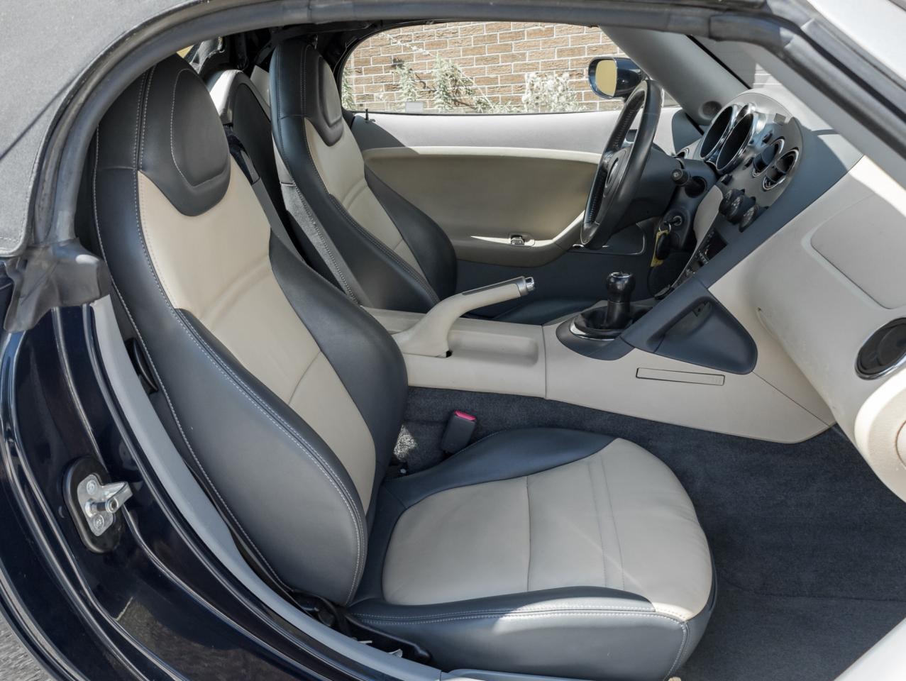 2006 Pontiac Solstice 2DR CONVERTIBLE CPE Photo