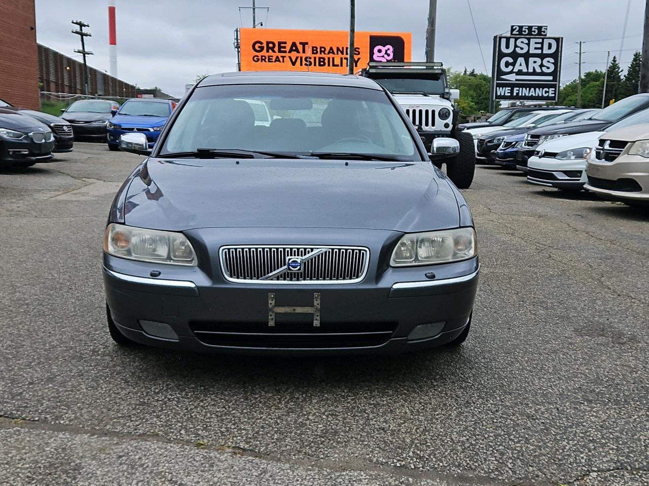 2005 Volvo V70 2.5L 5dr Wgn Turbo Photo