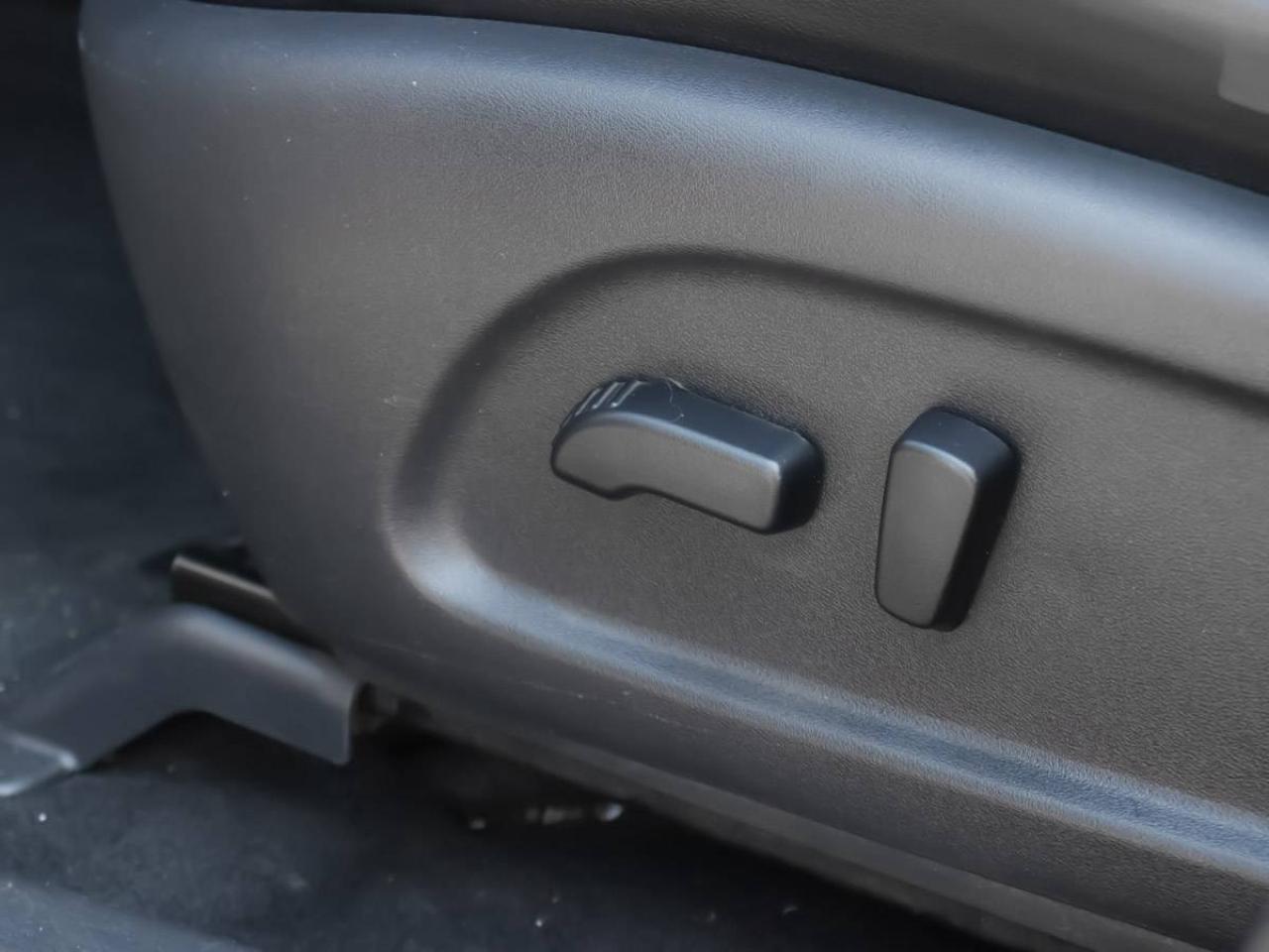 2013 Infiniti JX35 AWD 7 Passenger Photo