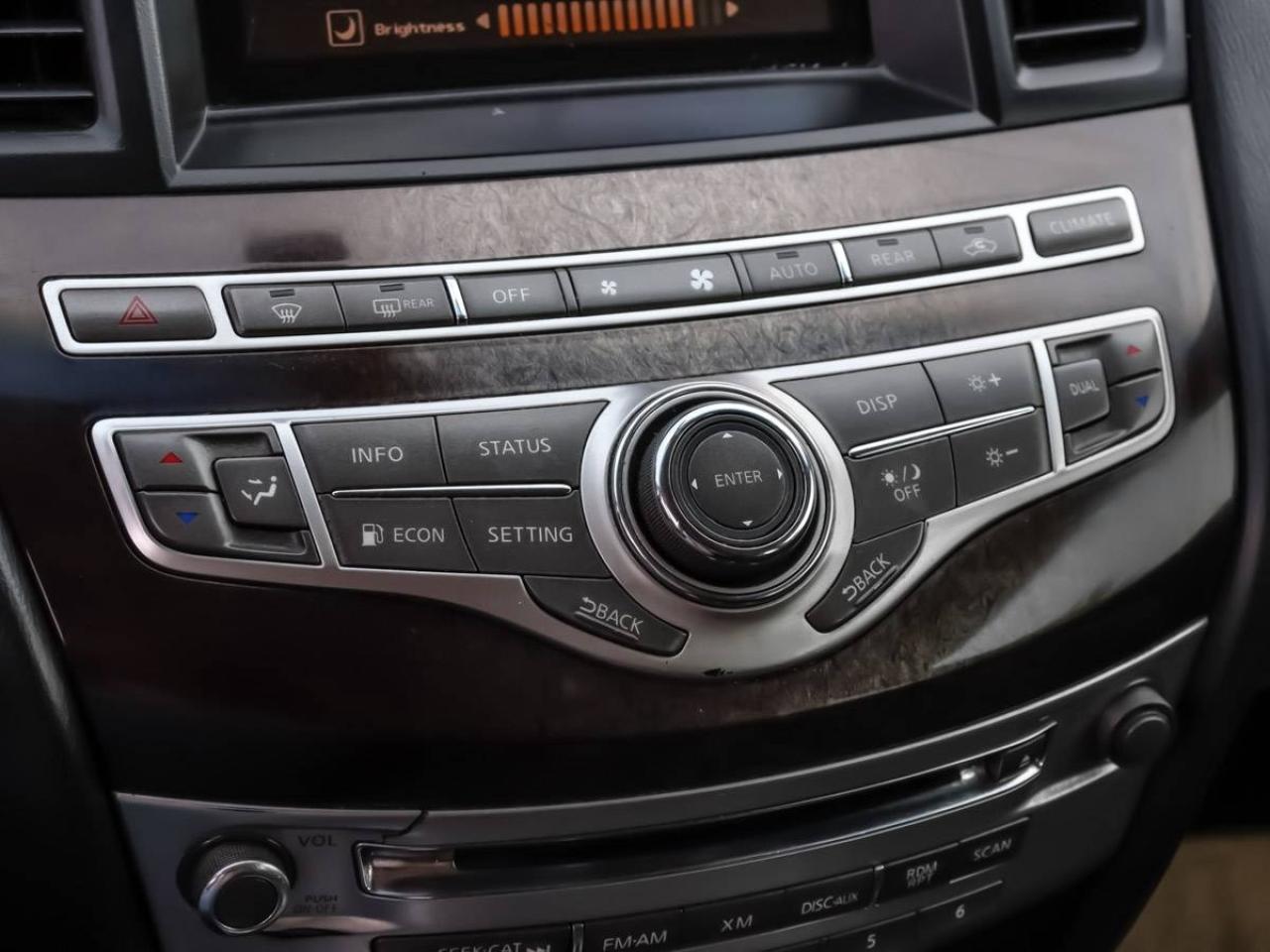 2013 Infiniti JX35 AWD 7 Passenger Photo