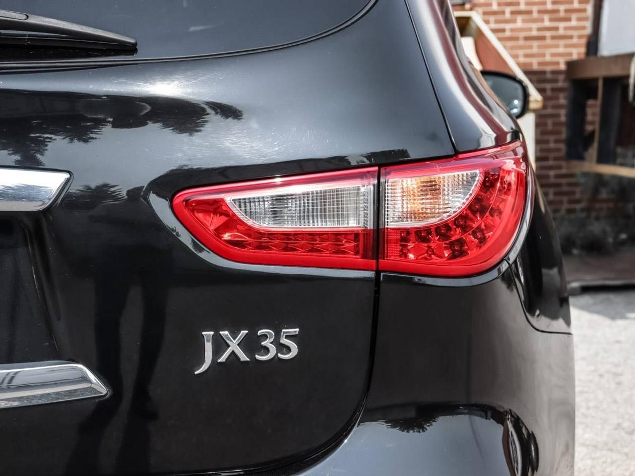 2013 Infiniti JX35 AWD 7 Passenger Photo