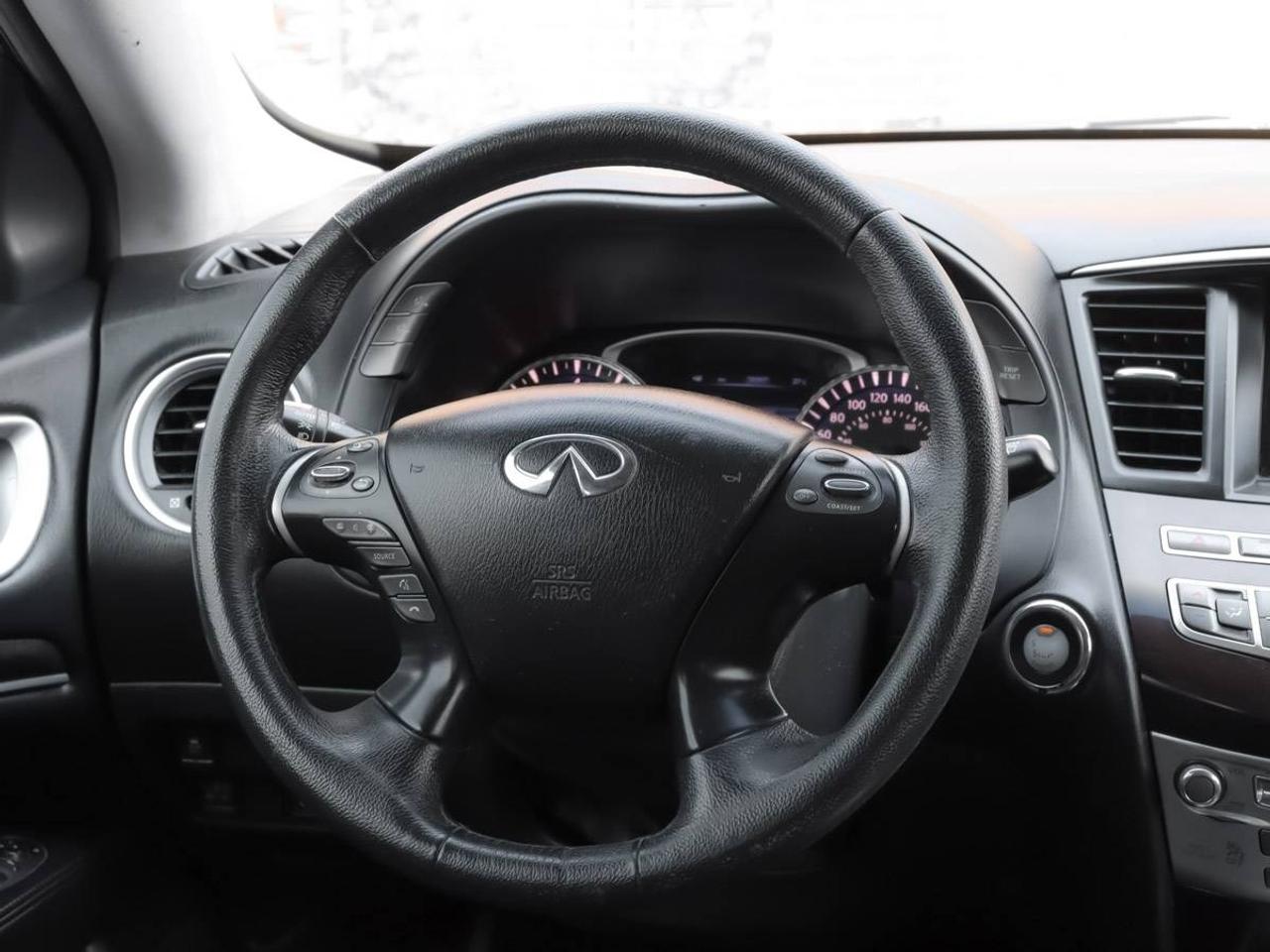 2013 Infiniti JX35 AWD 7 Passenger Photo