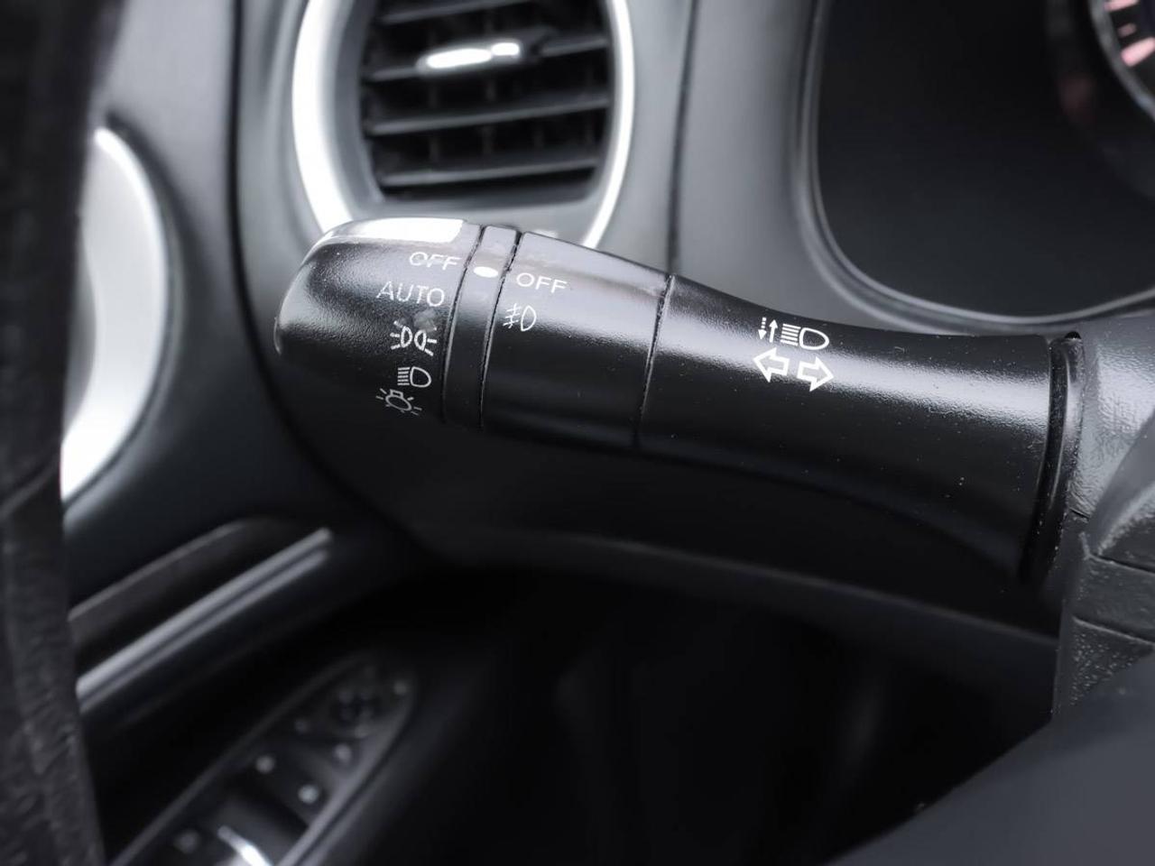 2013 Infiniti JX35 AWD 7 Passenger Photo