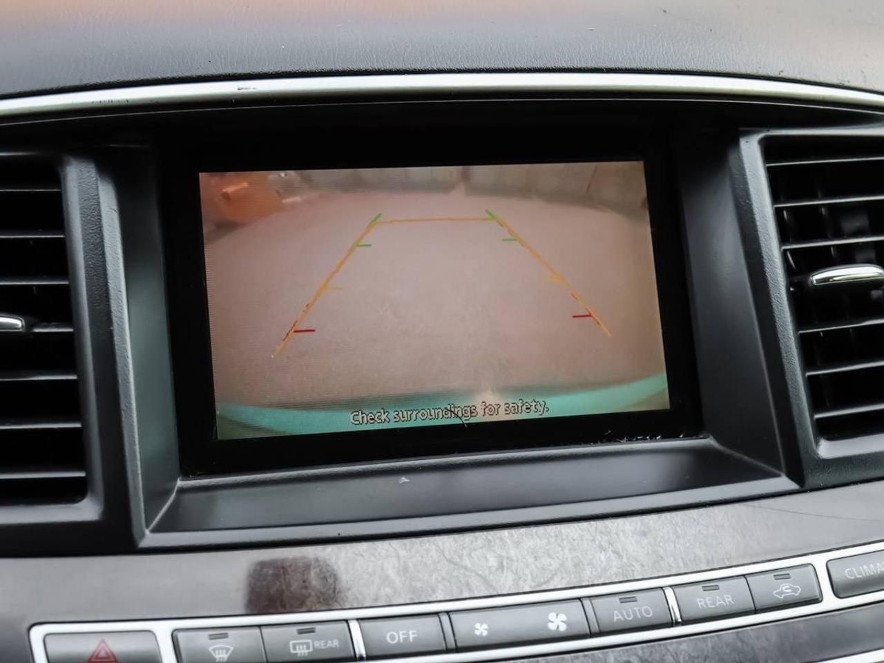 2013 Infiniti JX35 AWD 7 Passenger Photo