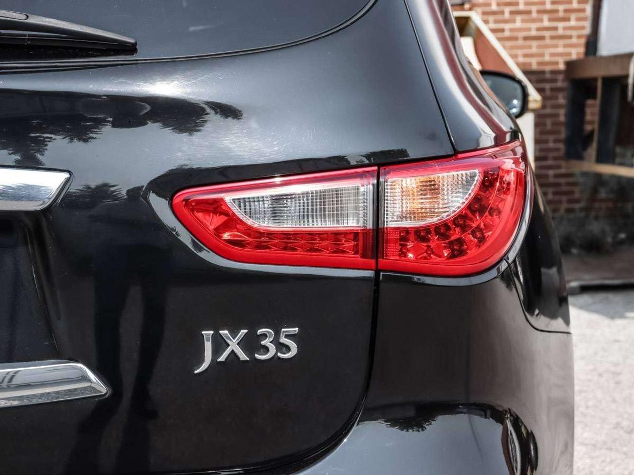 2013 Infiniti JX35 AWD 7 Passenger Photo