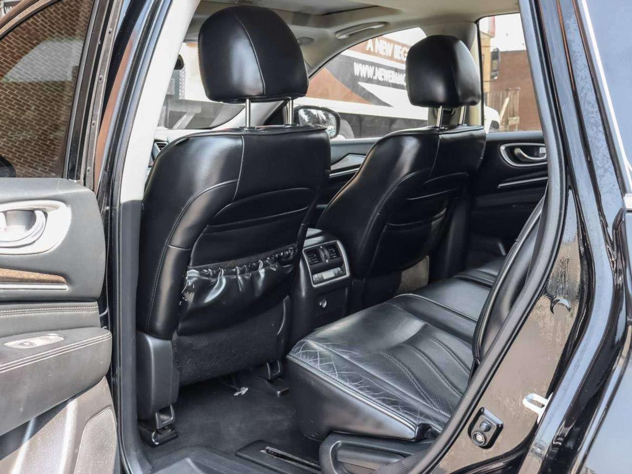 2013 Infiniti JX35 AWD 7 Passenger Photo