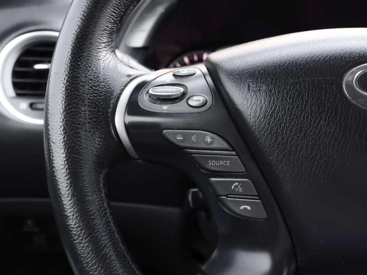 2013 Infiniti JX35 AWD 7 Passenger Photo