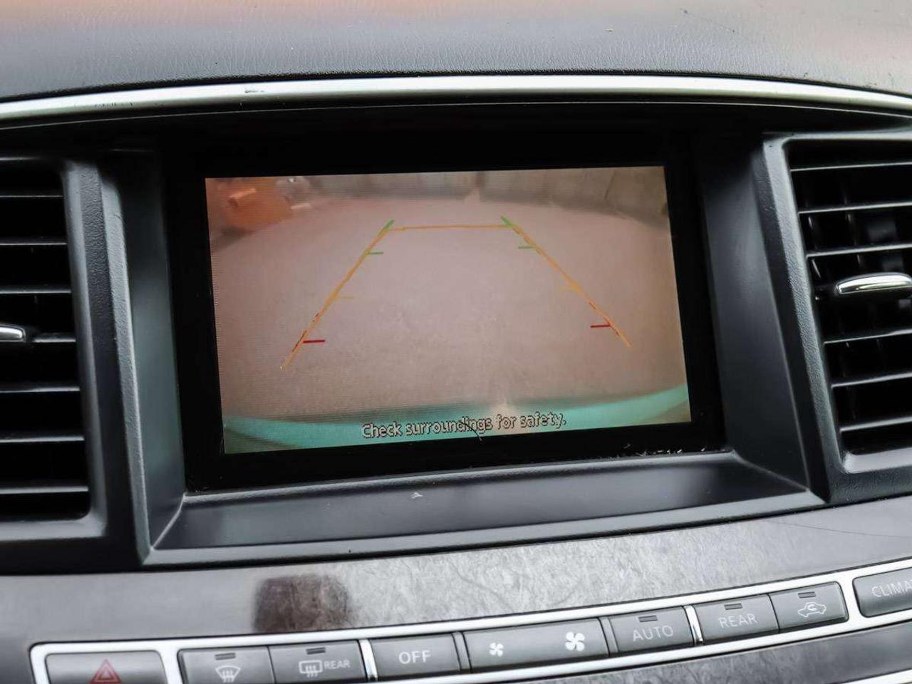 2013 Infiniti JX35 AWD 7 Passenger Photo