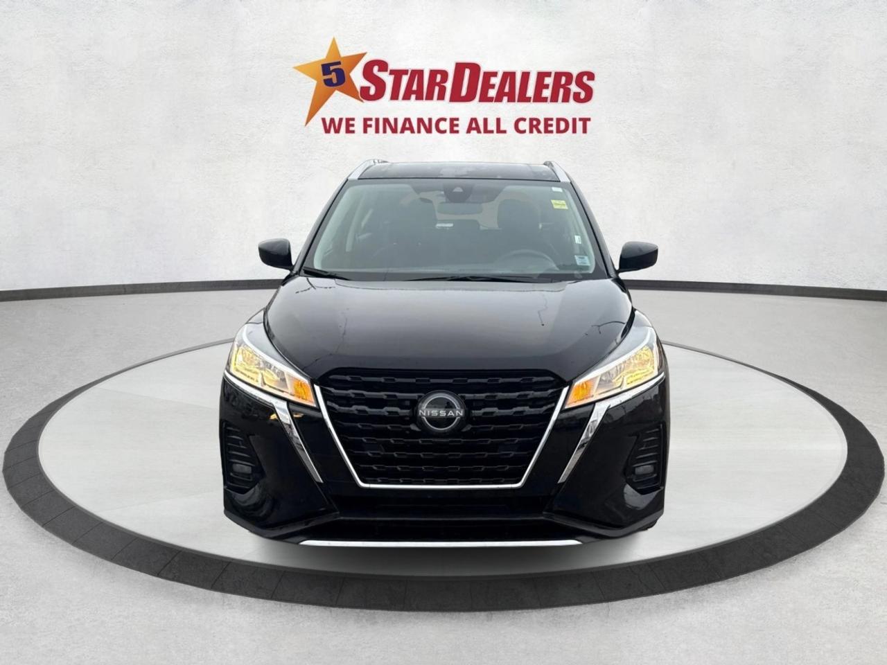 2024 Nissan Kicks FWD HEATED SEATS REMOTE START WE FINANCE ALL CREDT Photo