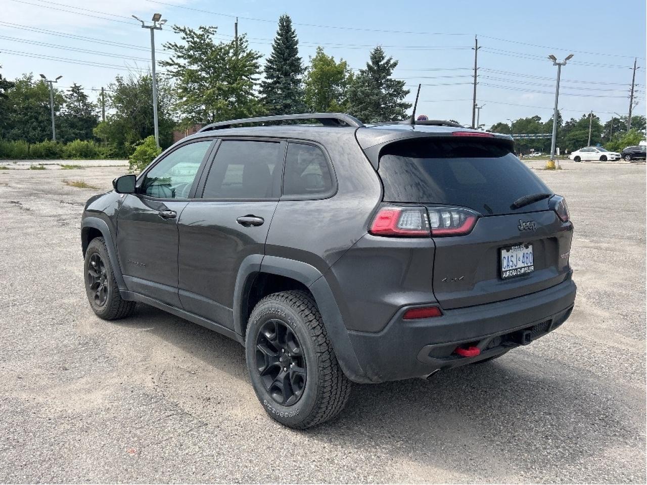 2022 Jeep Cherokee Trailhawk 4x4--NAV--LTHR--H/SEATS & WHEEL+++ Photo